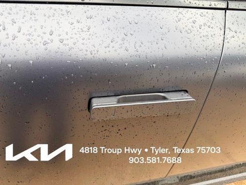 Metal 2027 Kia Telluride EX