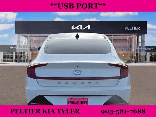 2022 Hyundai SONATA SEL