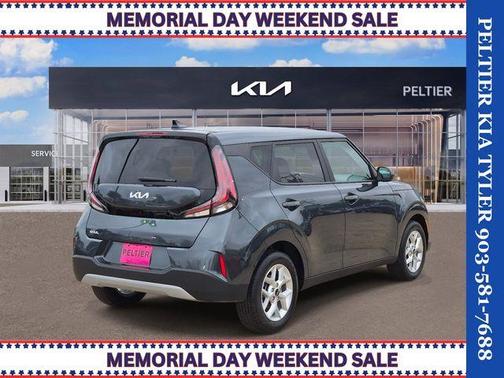 Gray 2025 Kia Soul LX