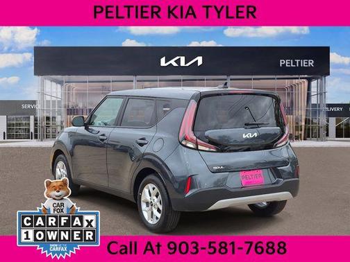 Gray 2025 Kia Soul LX
