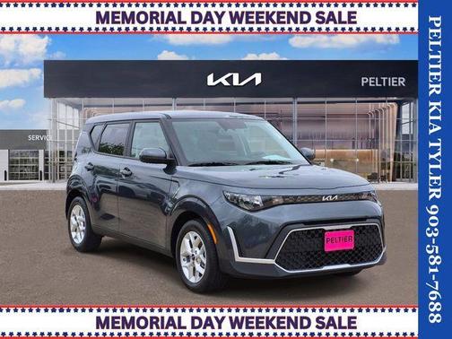 Gray 2025 Kia Soul LX