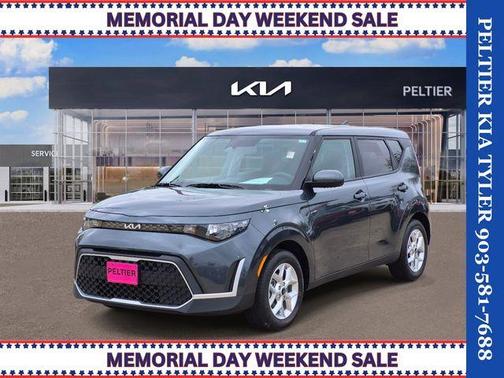 Gray 2025 Kia Soul LX