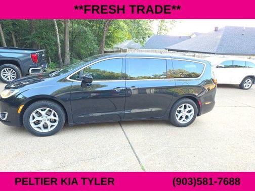 2018 Chrysler Pacifica Touring Plus