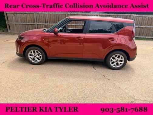 Mars Orange 2023 Kia Soul LX