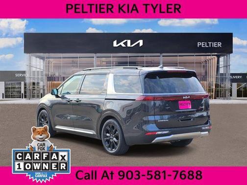 2024 Kia Carnival SX