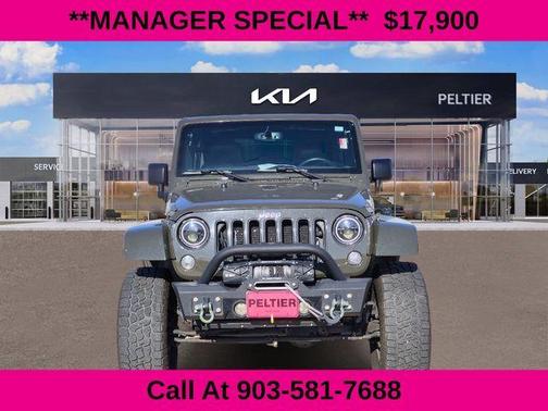 2016 Jeep Wrangler Unlimited Sahara