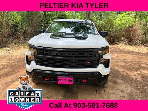 Summit White 2023 Chevrolet Silverado 1500 Custom Trail Boss