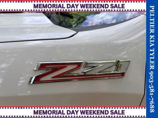 Summit White 2023 Chevrolet Silverado 1500 Custom Trail Boss