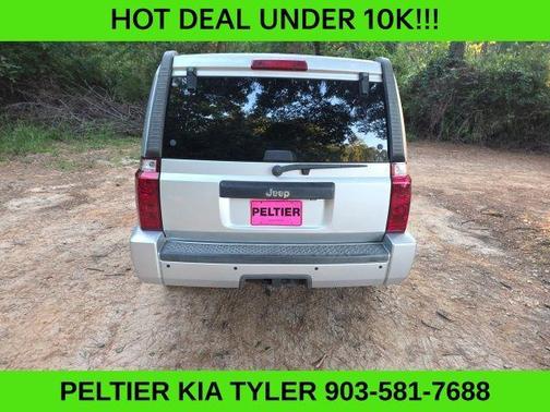 2010 Jeep Commander Sport