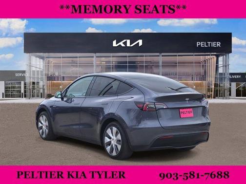 2023 Tesla Model Y Base