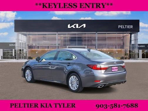 2017 Lexus ES 350 Base