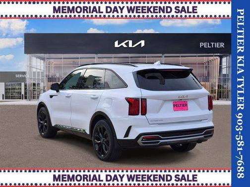 Glacial White Pearl 2023 Kia Sorento SX