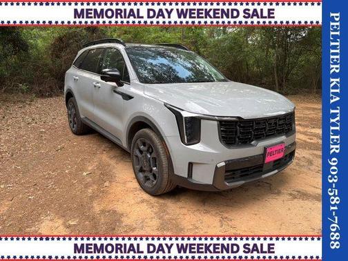 Wolf Gray 2024 Kia Sorento SX