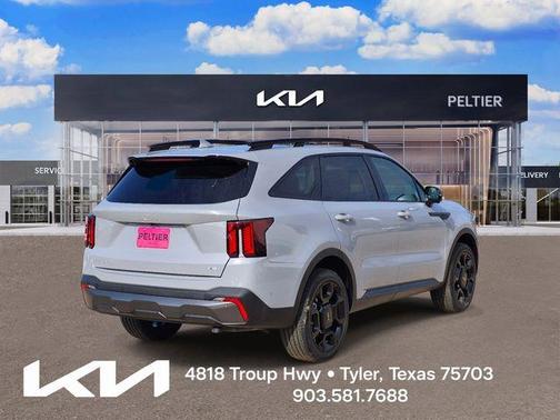 Wolf Gray 2024 Kia Sorento SX
