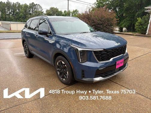Midnight Black 2024 Kia Sorento S