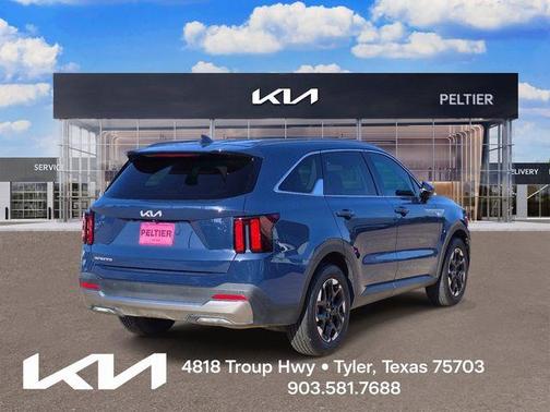 Midnight Black 2024 Kia Sorento S