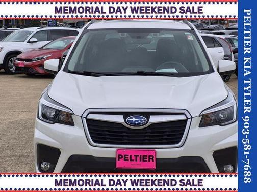 Crystal White Pearl 2021 Subaru Forester Premium