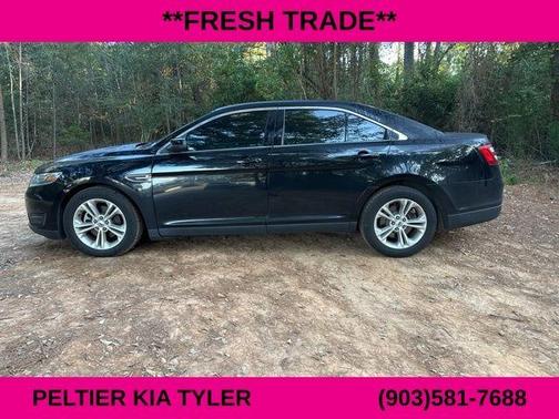 2018 Ford Taurus SEL