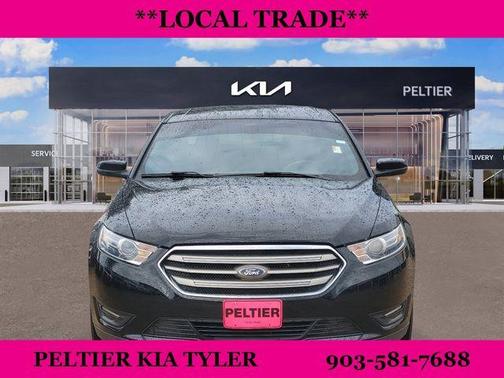 2018 Ford Taurus SEL
