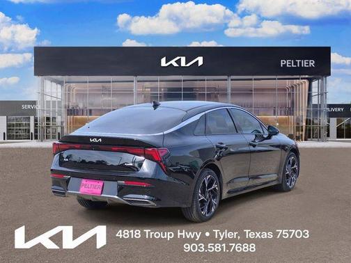 Aurora Black Pearl 2026 Kia K5 GT-Line
