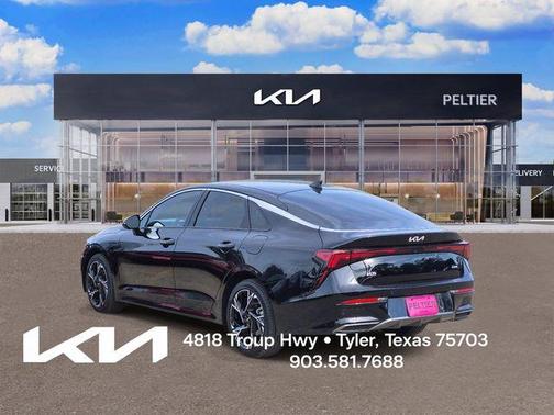 Aurora Black Pearl 2026 Kia K5 GT-Line