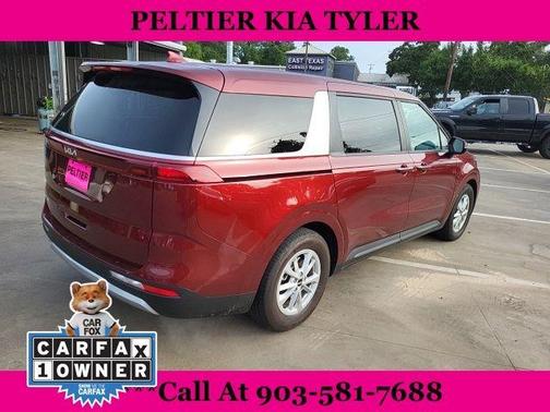 2024 Kia Carnival LX