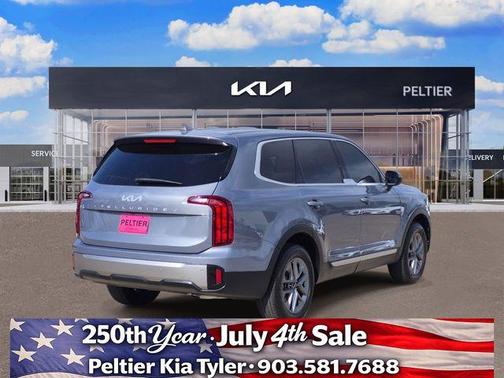 Everlasting Silver 2025 Kia Telluride LX