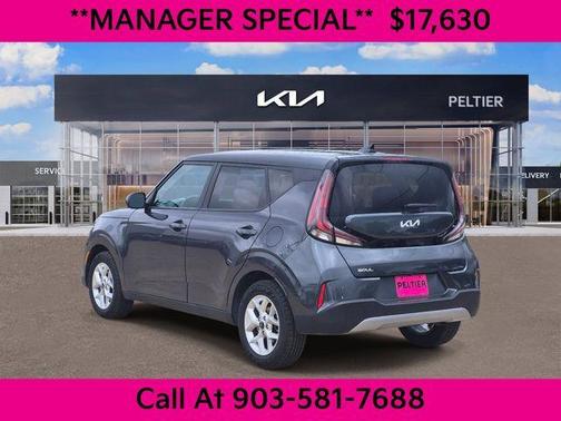 Gravity Gray 2024 Kia Soul LX