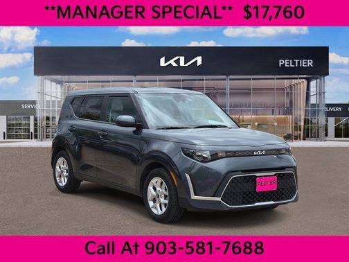 Gravity Gray 2024 Kia Soul LX