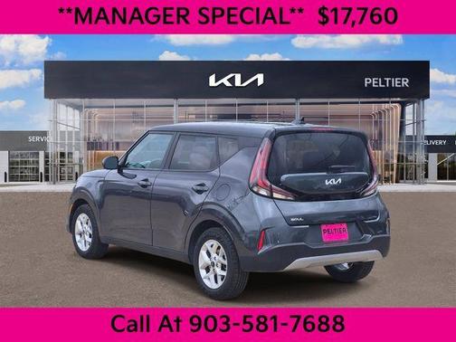 Gravity Gray 2024 Kia Soul LX