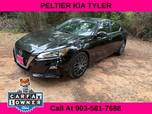 Black 2019 Nissan Altima 2.5 SR