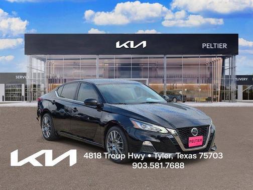 Black 2019 Nissan Altima 2.5 SR