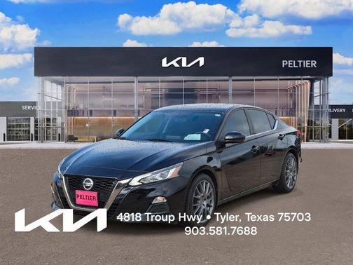 Black 2019 Nissan Altima 2.5 SR