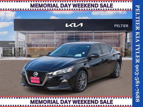 Black 2019 Nissan Altima 2.5 SR