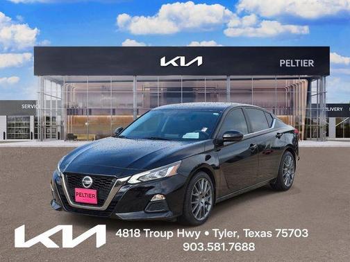 Black 2019 Nissan Altima 2.5 SR