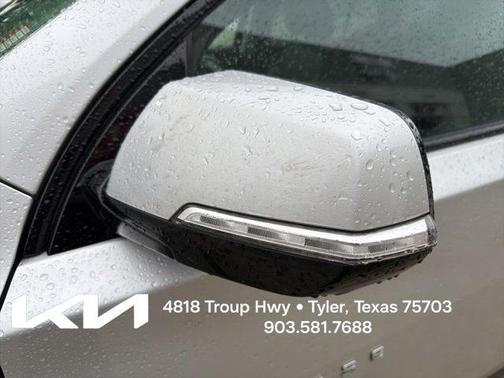 Silver Ice Metallic 2020 Chevrolet Traverse RS