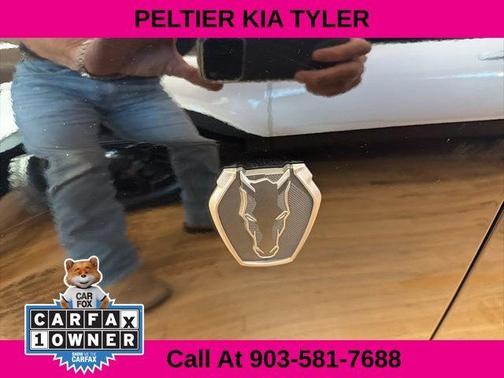 2025 Ford Mustang Dark Horse