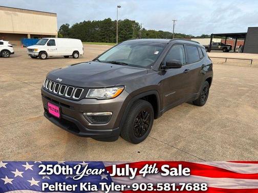 Granite Crystal Clearcoat Metallic 2018 Jeep Compass Sport