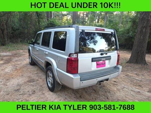 2010 Jeep Commander Sport