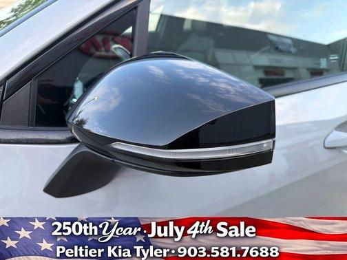 Wolf Gray 2024 Kia Sportage X-Line