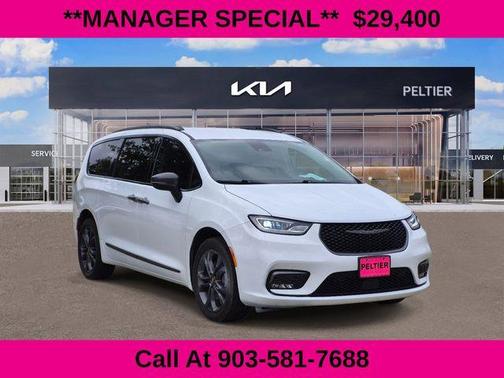 Bright White Clearcoat 2023 Chrysler Pacifica Touring-L