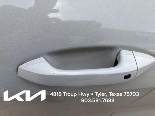 Wolf Gray 2023 Kia Sportage X-Line