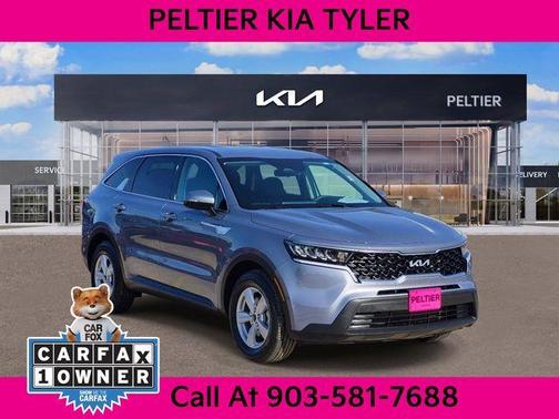 Everlasting Silver 2023 Kia Sorento LX