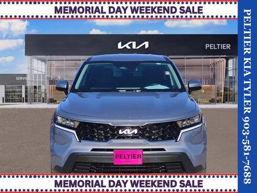 Everlasting Silver 2023 Kia Sorento LX