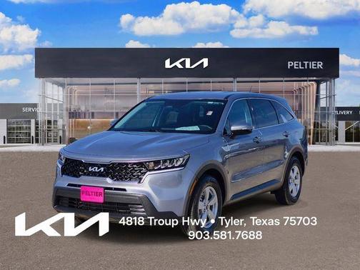 Everlasting Silver 2023 Kia Sorento LX