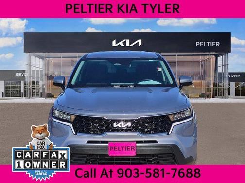 Everlasting Silver 2023 Kia Sorento LX