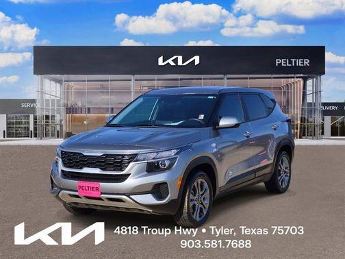 Steel Gray 2022 Kia Seltos LX