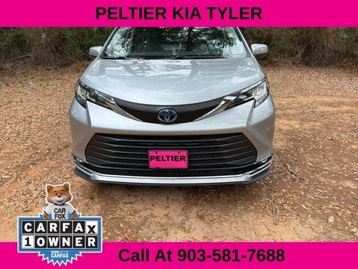 2021 Toyota Sienna XLE