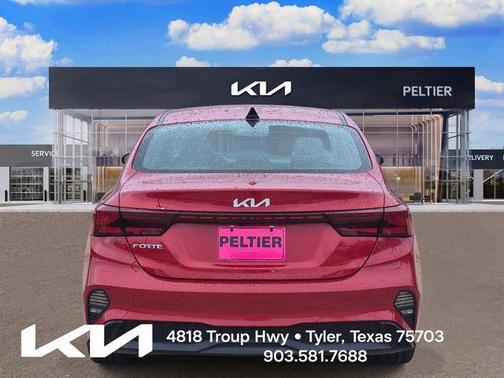 Currant Red 2022 Kia Forte LXS
