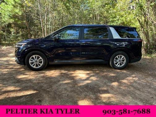 2022 Kia Carnival LXS
